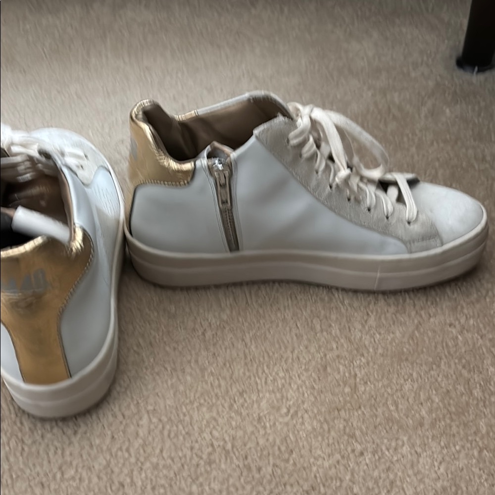 Golden White Sneakers - Picture 4 of 4
